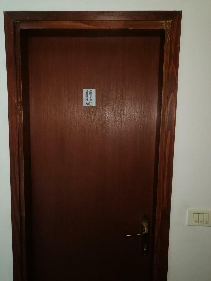 Rooms Neda Izola Bagian luar foto